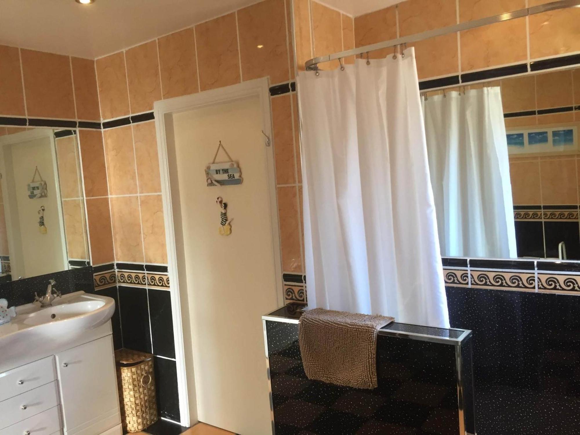 Hogwarts Bed And Continental Breakfast Villa Шийрнес Стая снимка